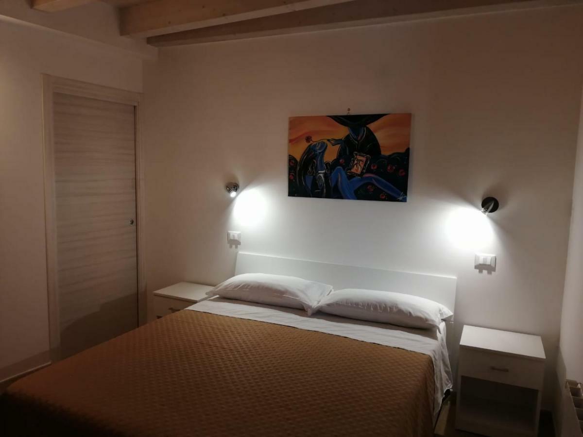 Opera Boutique Rooms Монреале Экстерьер фото